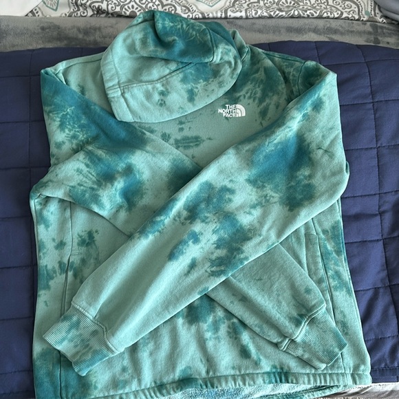 The North Face Sweatshirt - Picture 1 of 3